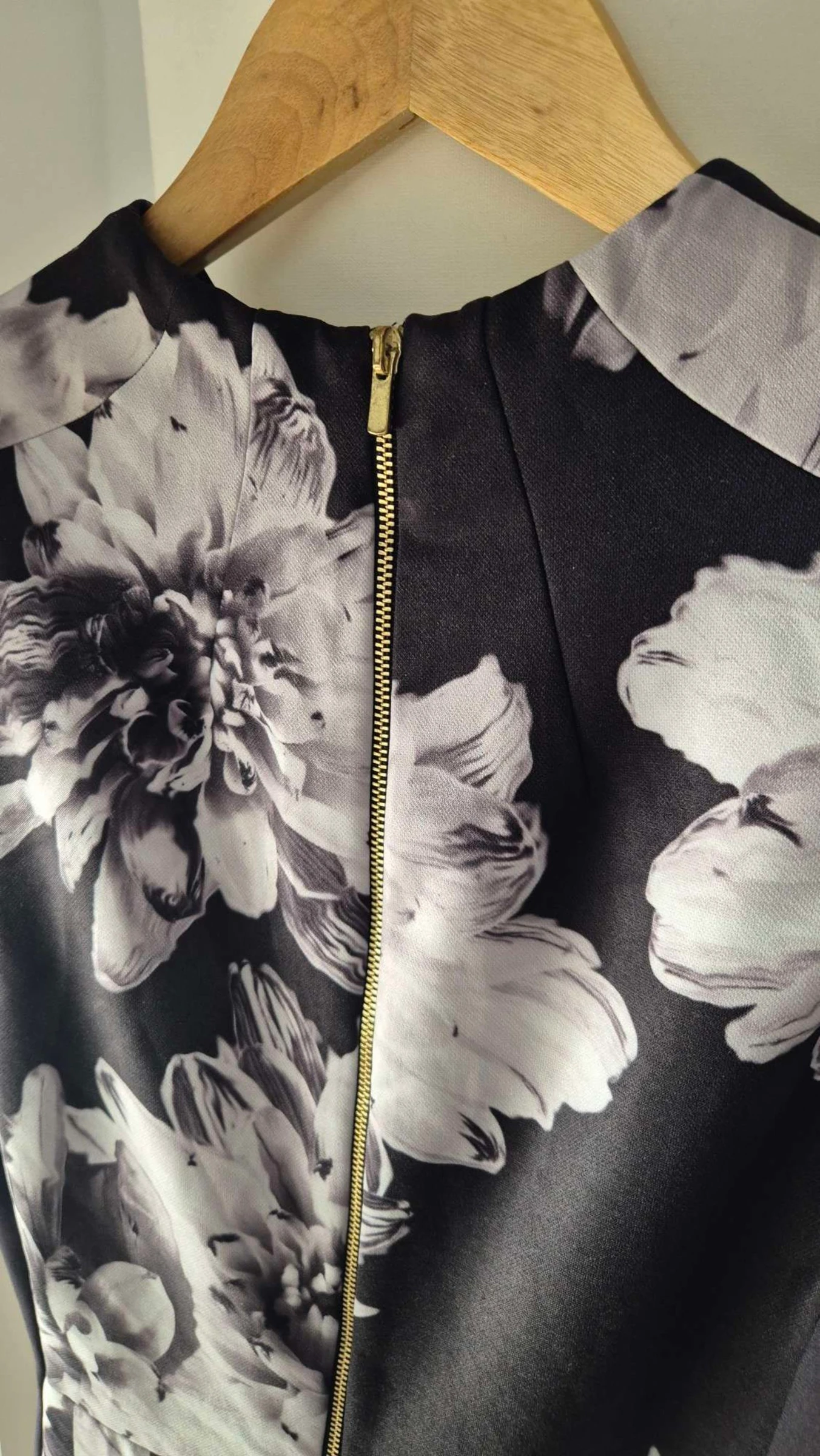 H&M bloemenjurk zwart en wit – Maat 38 – photo 5